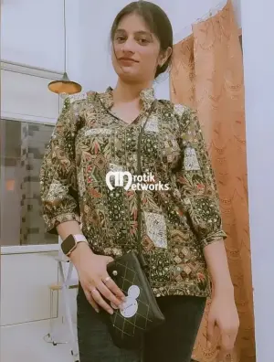Seenam  Escort  call girl from 